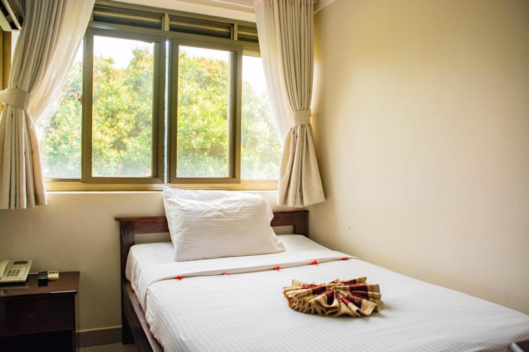 Bomah Hotel Limited Gulu エクステリア 写真